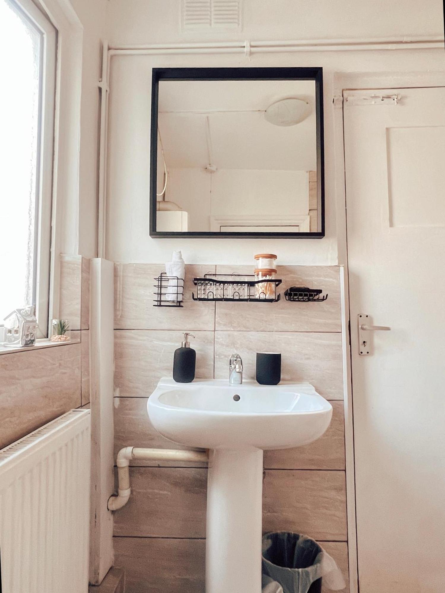 Big 1-bed Flat Elephant & Castle Appartamento *